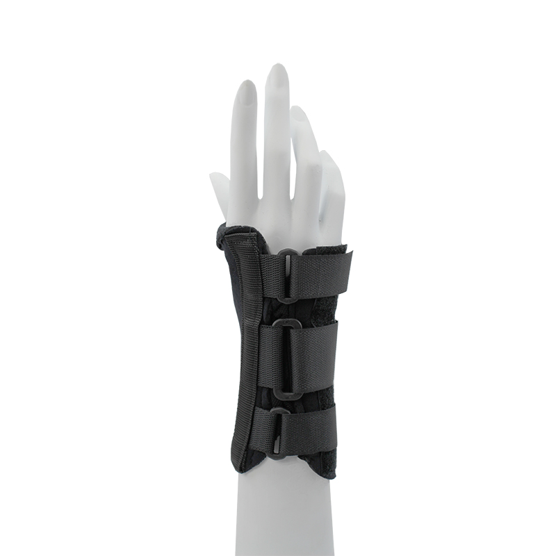 Rolyan D-Ring Wrist and Thumb Spica Splint | Medco Sports Medicine