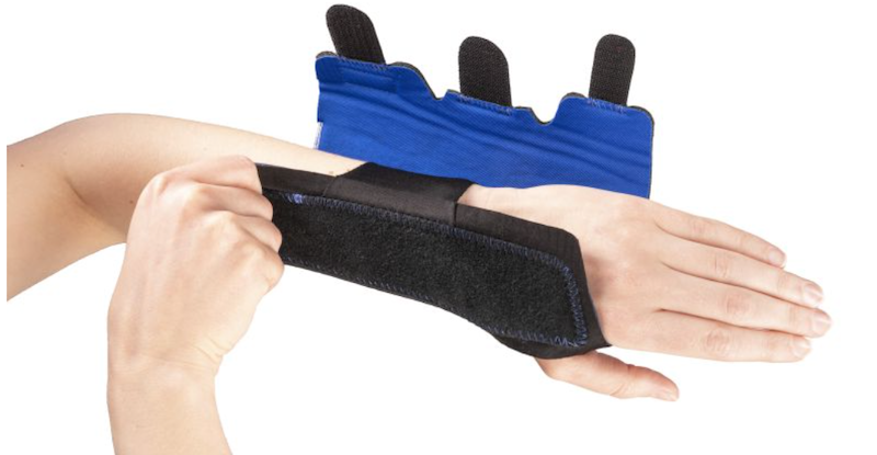 The soft latex-free interior of the Actimove Manus Brace The soft latex-free interior of the Actimove Manus Brace